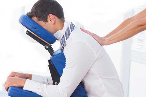 Stoelmassages op werk.